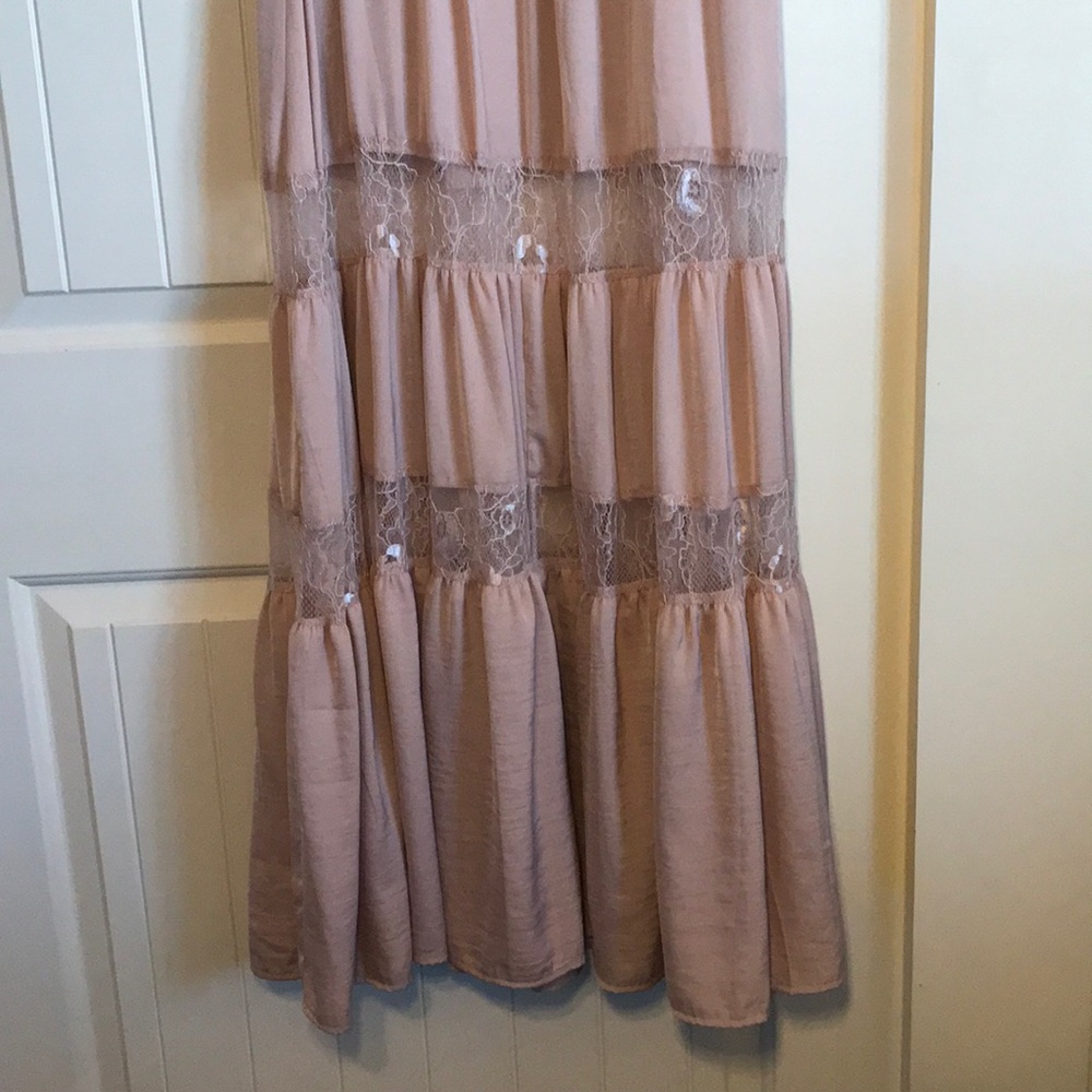 F21 Tan Maxi Dress - Picture 4 of 4
